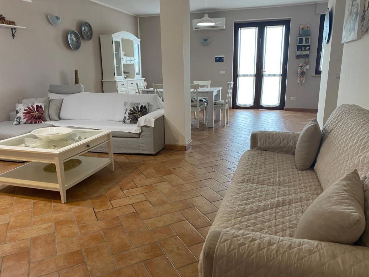 Agriturismo Colle D' Oro Пеша Романа Екстериор снимка