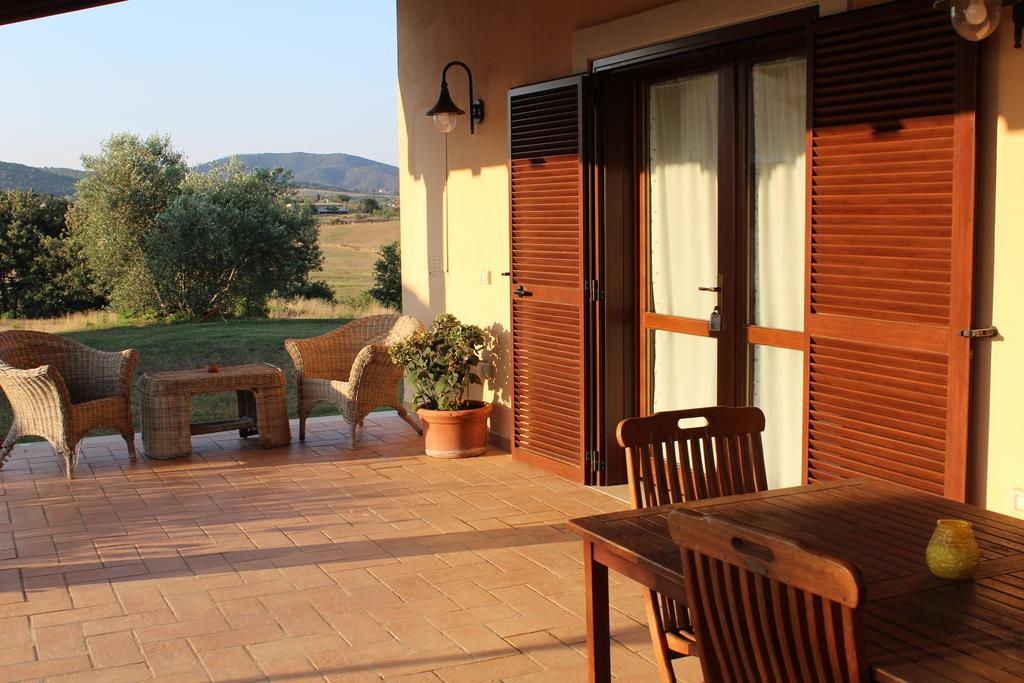 Agriturismo Colle D' Oro Пеша Романа Екстериор снимка