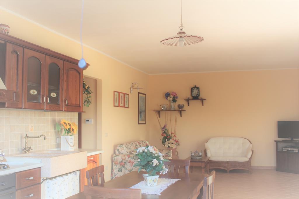 Agriturismo Colle D' Oro Пеша Романа Екстериор снимка